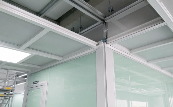 2026 cleanroom construction costs analysis with modular false ceiling grid and cleanroom sandwich panels