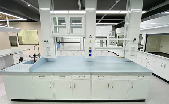 Labormöbel sind praktischer für welche Industrie? 